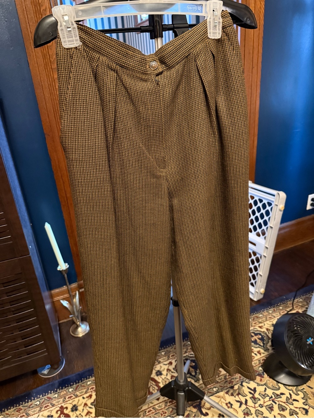 100% Wool Women’s Trousers- houndstooth pattern